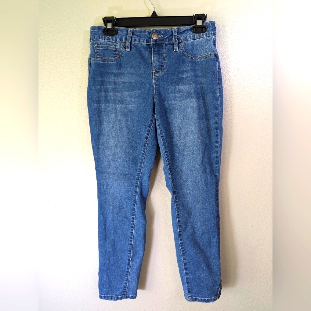 Royalty For Me skinny jeans with ankle zippers size 6